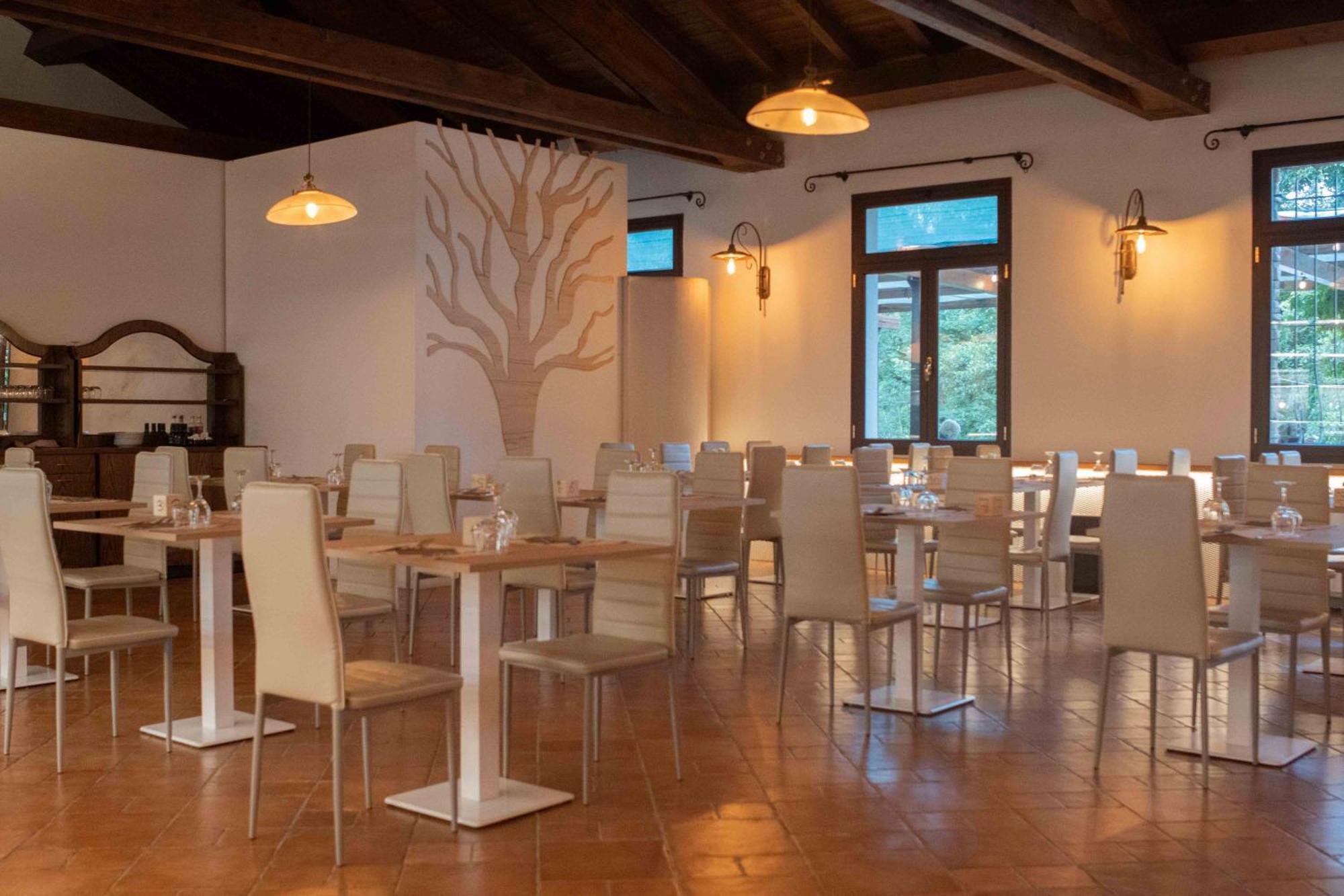 Aquasole Hotel Mercallo Bagian luar foto